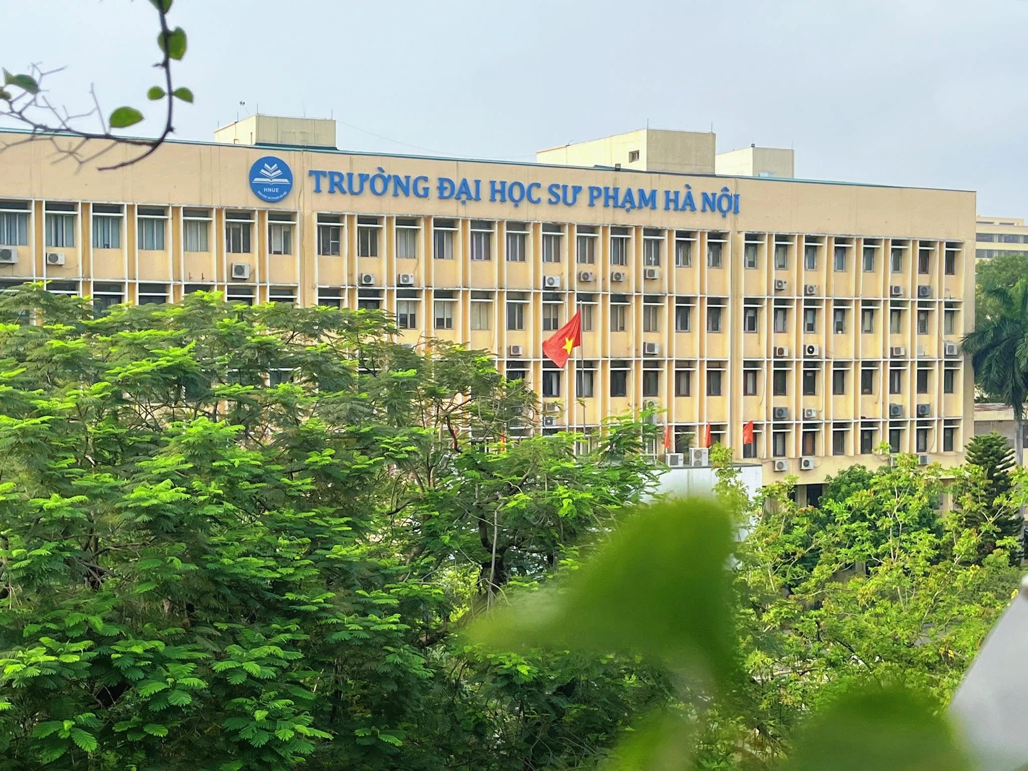 Khuôn viên Đại học Sư phạm Hà Nội